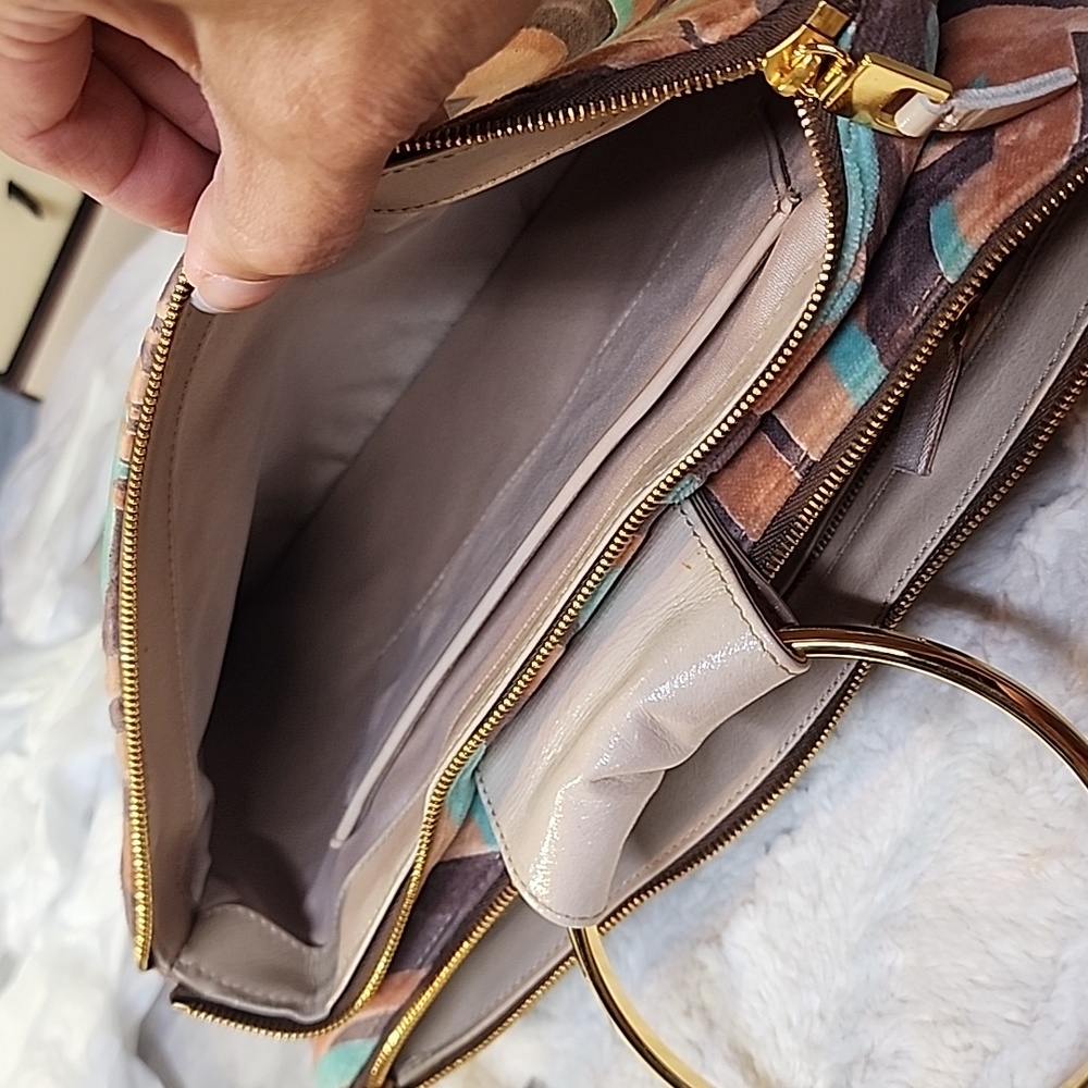 VERSACE HANDBAG RARE - Picture 12 of 15